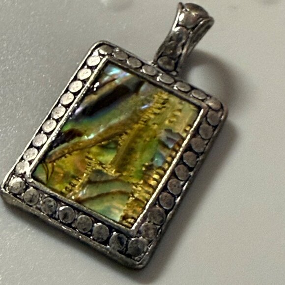 Vintage Silver Tone Pendant & Earrings Set Iridescent Abalone Shell Insets - Picture 12 of 16